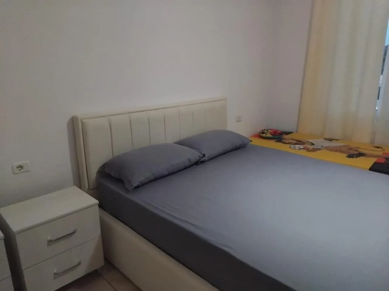 Beachfront Apartment Durres At Shkembi Kavajes Kamelia Building 0*,  Albánie